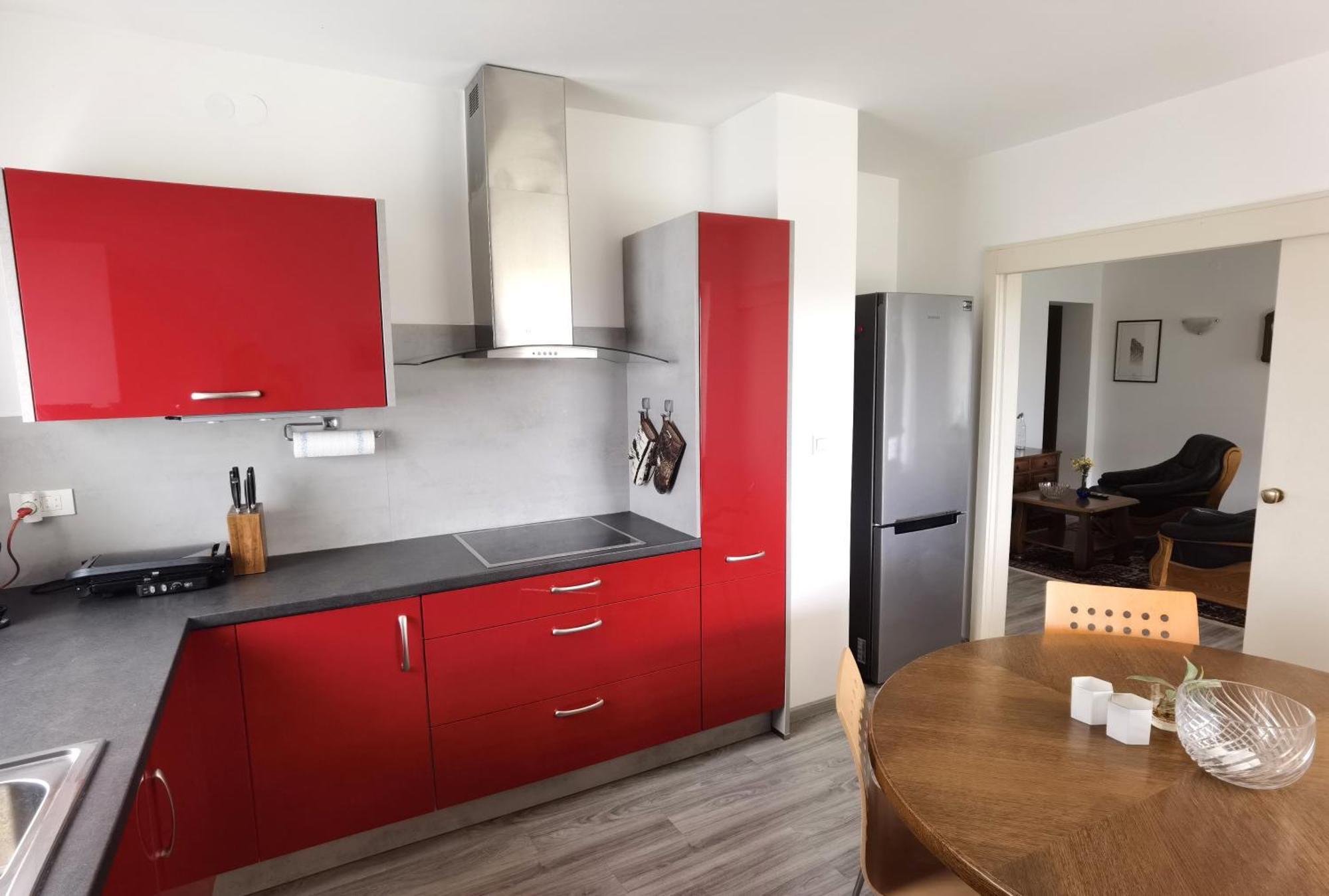 Comfortable For Long-term Apartment *